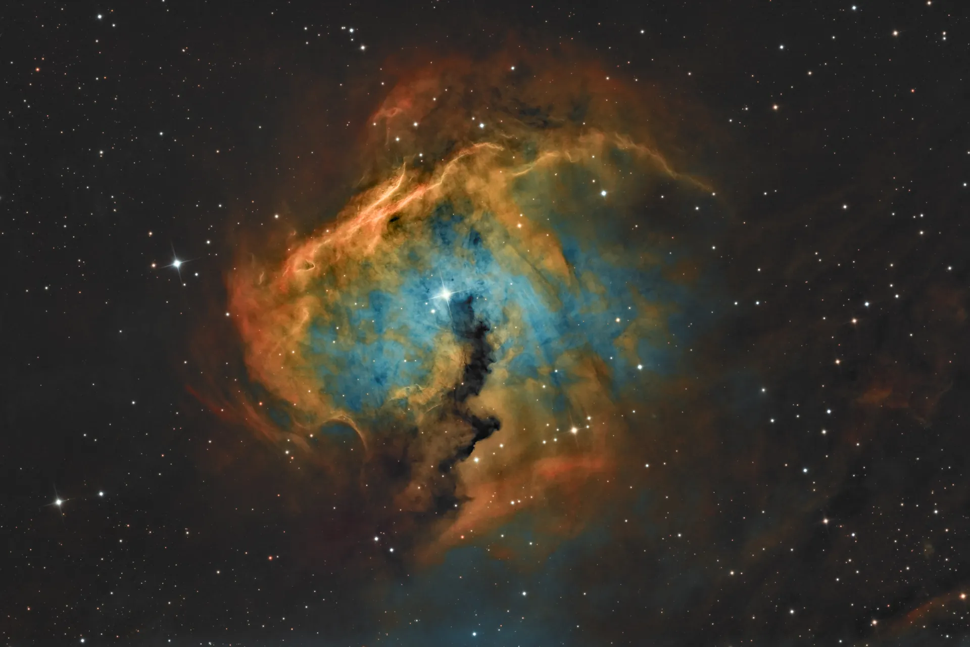 Nébuleuse de la mouette (IC 2177)