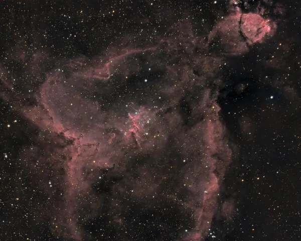 Nébuleuse du coeur (IC 1805)