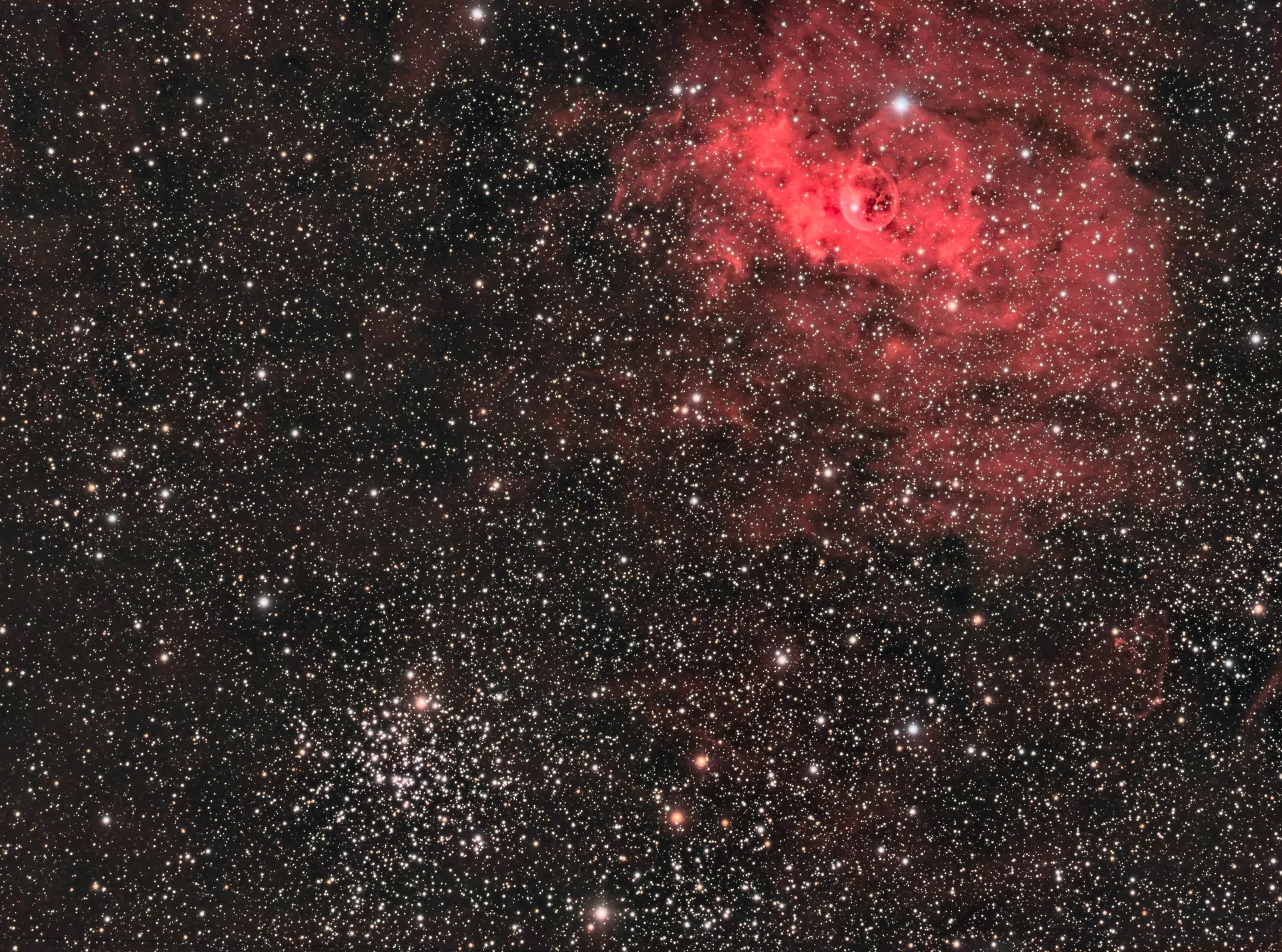 Nébuleuse de la bulle (NGC 7635) et l'amas M52