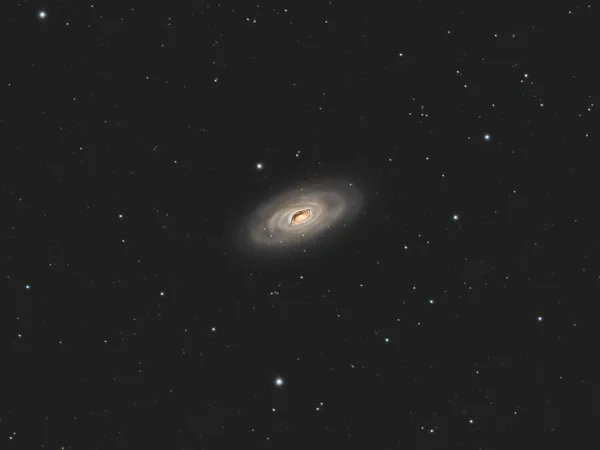 Galaxie de l'oeil noir (M64)