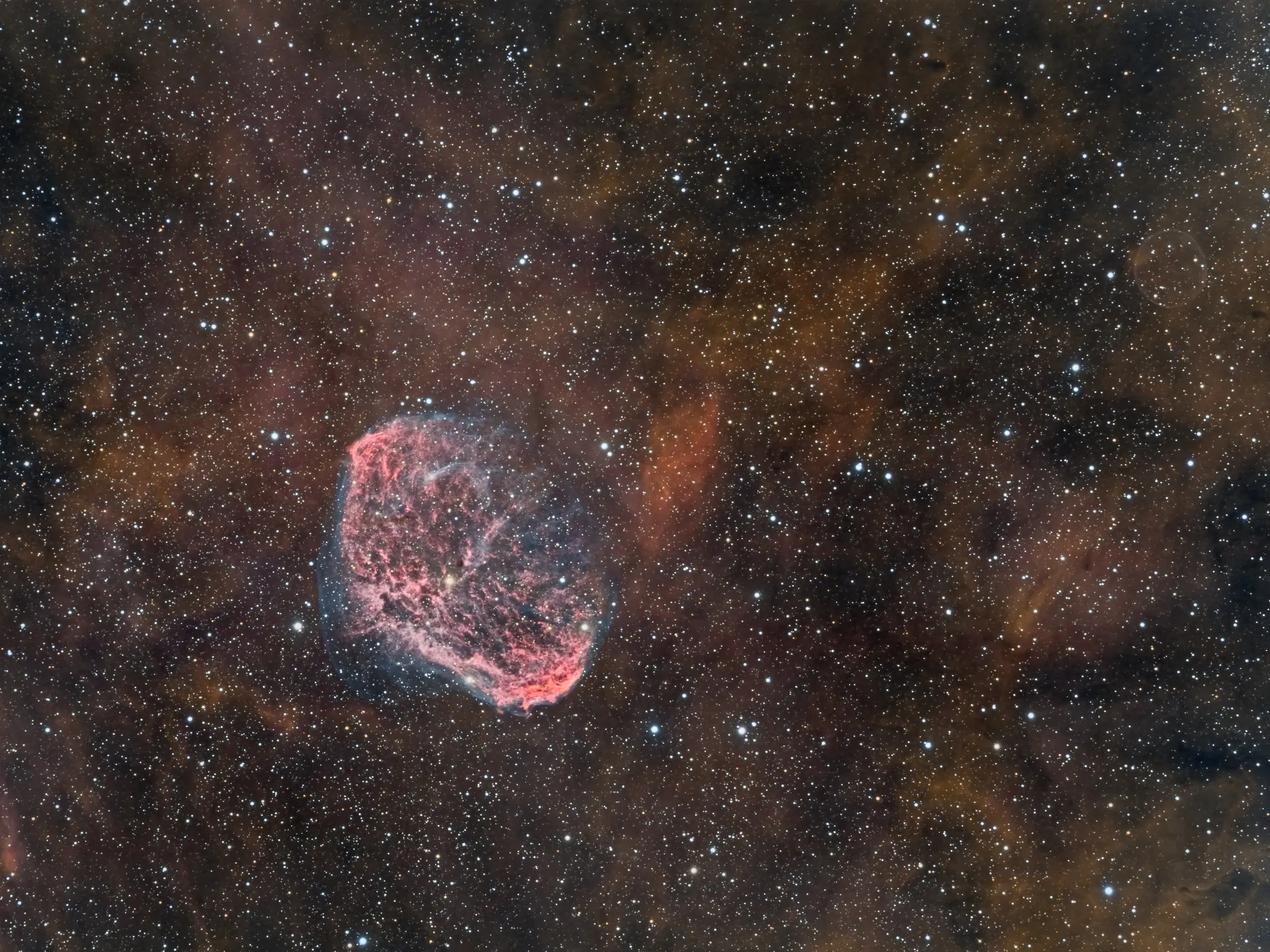 Nébuleuse du croissant (NGC 6888)