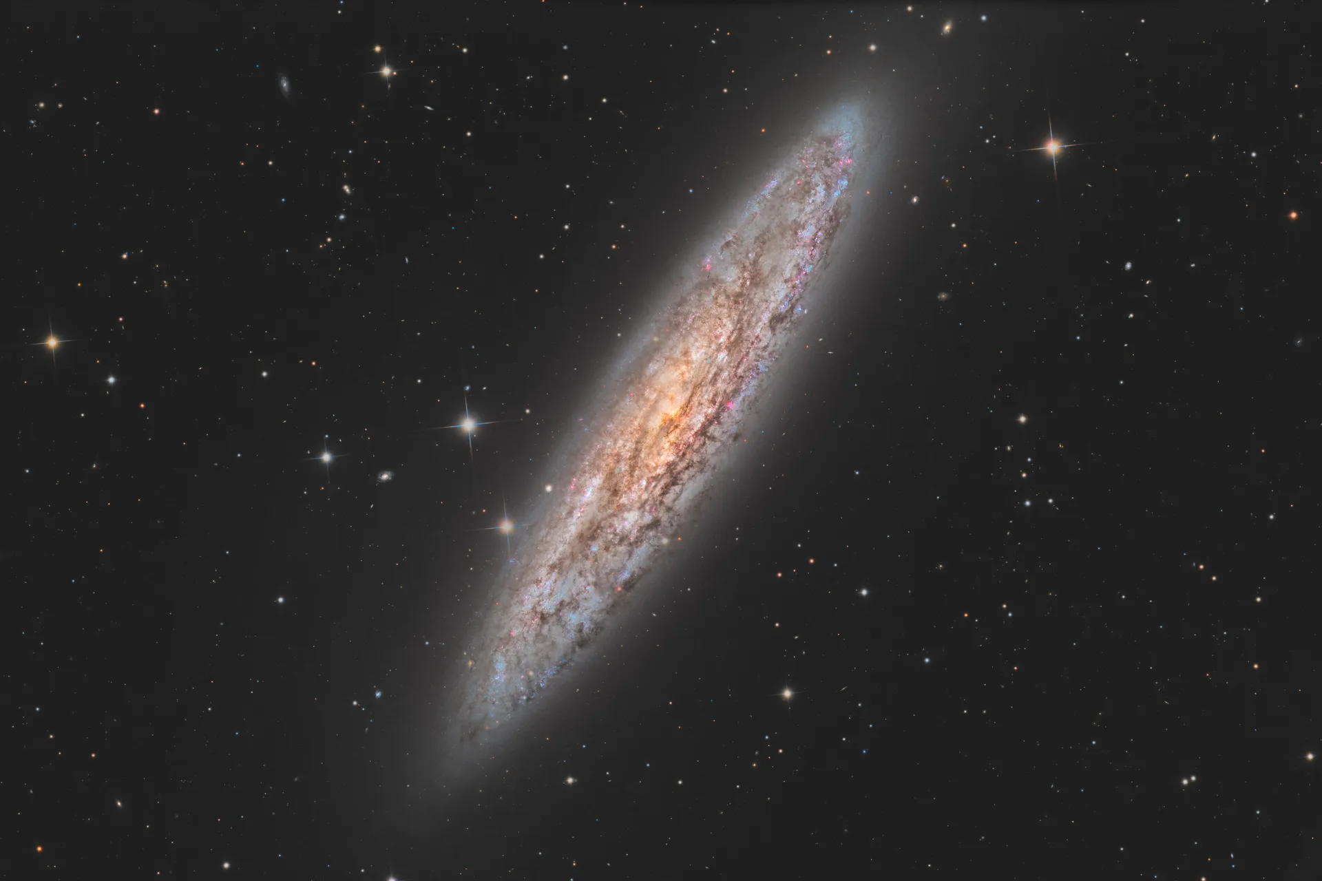 Galaxie du sculpteur (NGC 253)