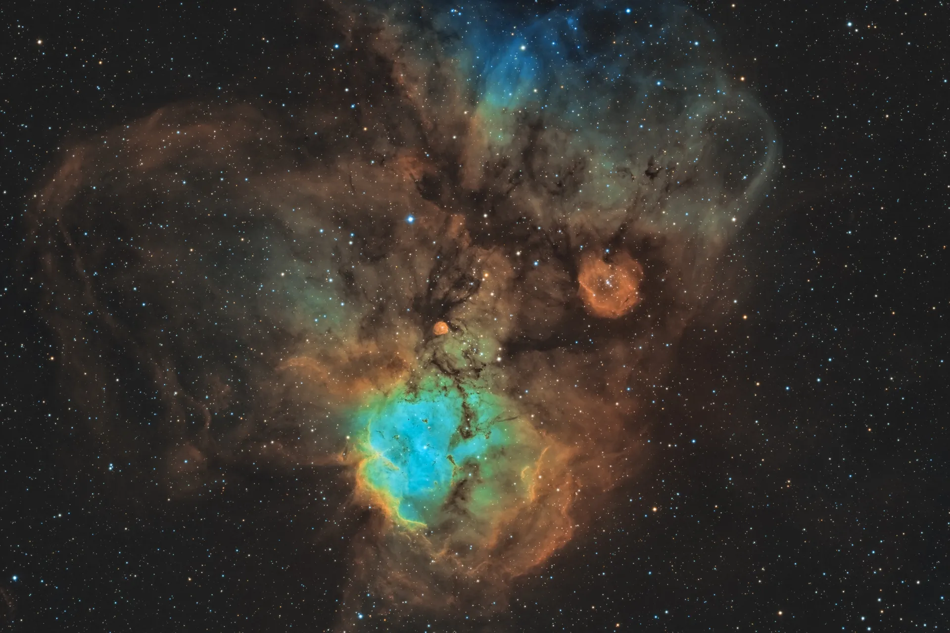 Nébuleuse de la tête de mort (NGC 2467)