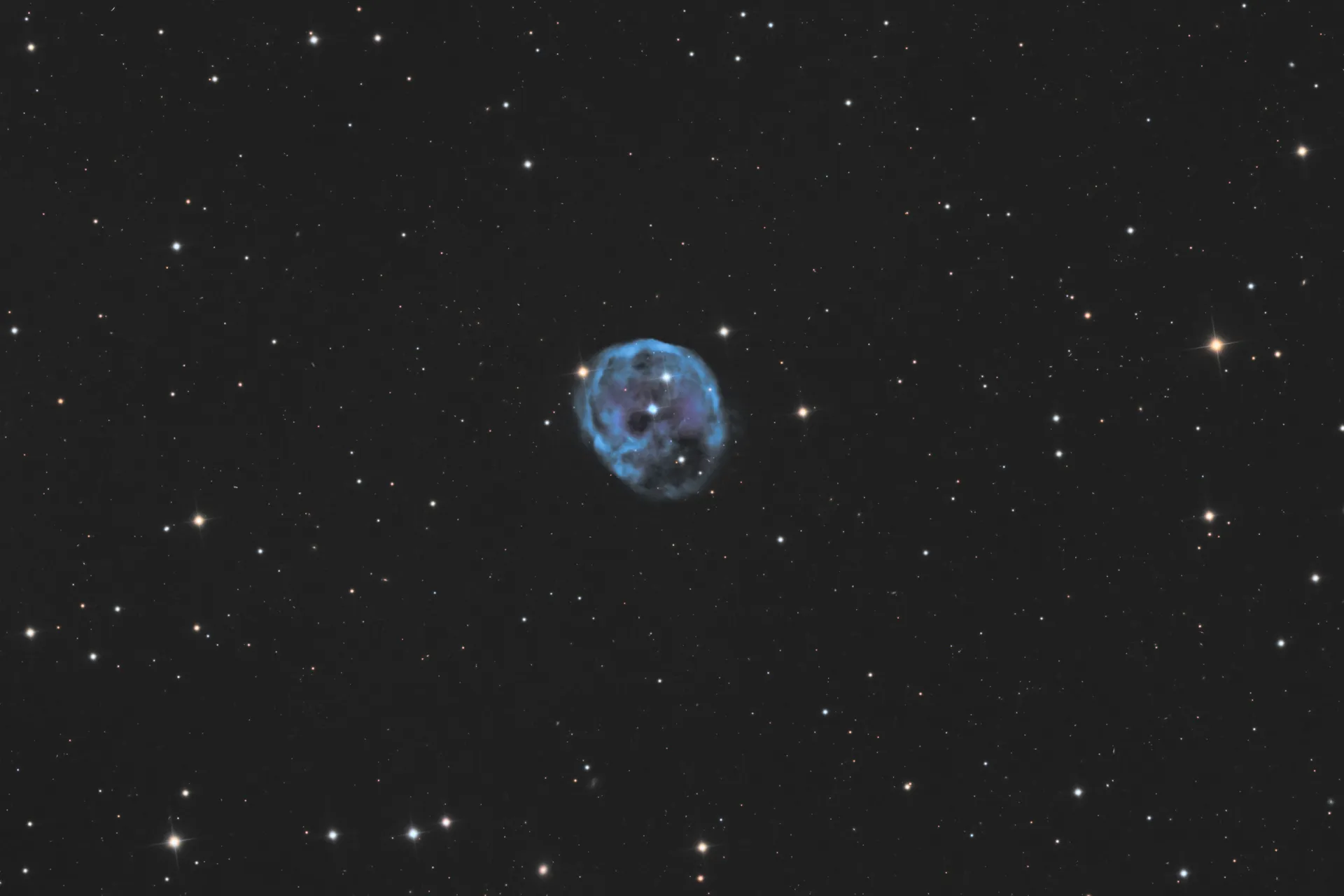 Nébuleuse du crâne (NGC 246)